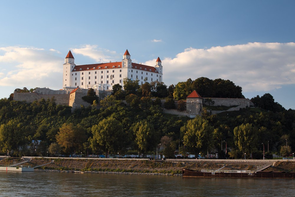 Замок Братислава